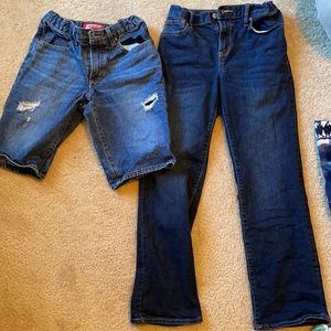 Boys jeans (12) boot cut old navy and boys shorts ripped Arizona (14)